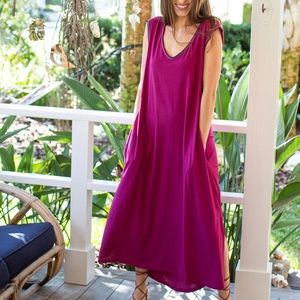 NWOT Natural Life Hangout MIDI Dress